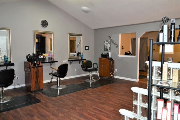 129 Walker Hill St, Crossville, TN 38555